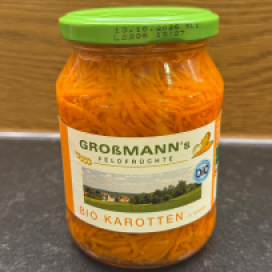 Bio-Karotten im Glas